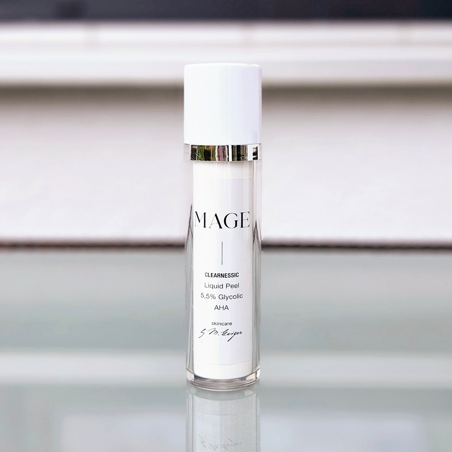 Liquid Peel 5,5% Glycolic AHA als Maske für noch mehr glatte Haut, sofort feinere Poren