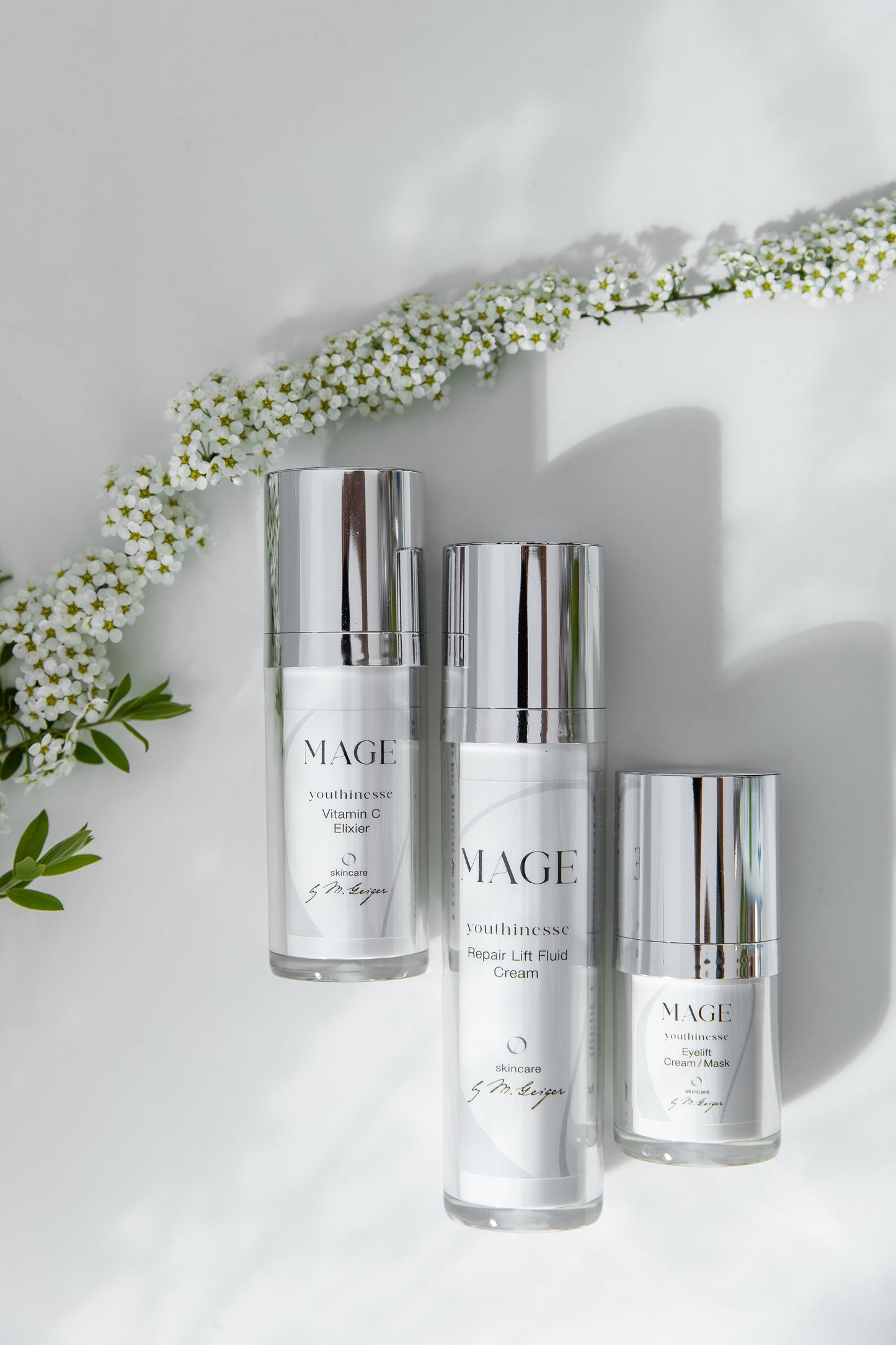 Repair Lift Fluid Cream verleiht Glow repariert Hautzellen mit Vitaminen und reduziert Falten mit Bio BTX, für alle Hauttypen