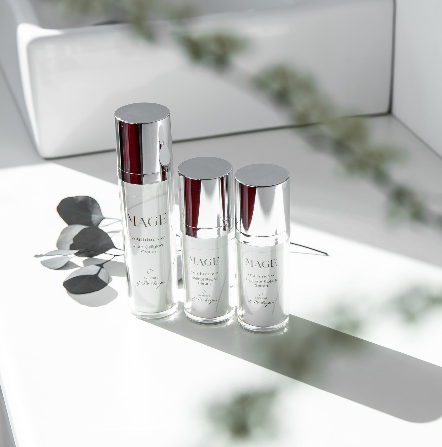 Ultra Cellglow Cream liftet die Haut intensiv mit Bio BTX und schützt gegen Alterung die Hautzellen aller Hauttypen